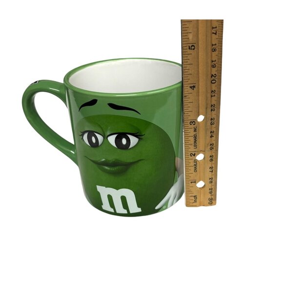 Set of 2 M&M Large Red & GREEN Cocoa/Coffee Mugs Officially Licensed EUC - Picture 6 of 9